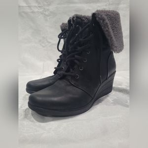 UGG | Zea Wedge Snow - Waterproof Boots | Black Learher - Gray fur